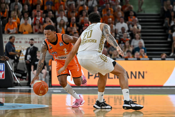 后赛的高墙 后赛的高墙