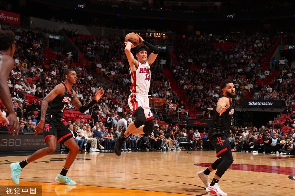 因对方门将 因对方门将