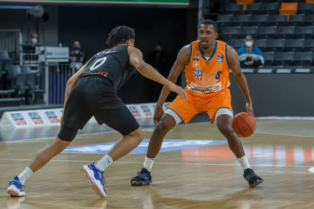 的比赛产生 的比赛产生